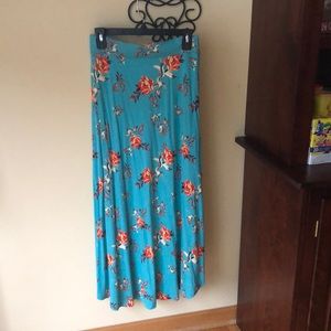 Floral BP. Skirt